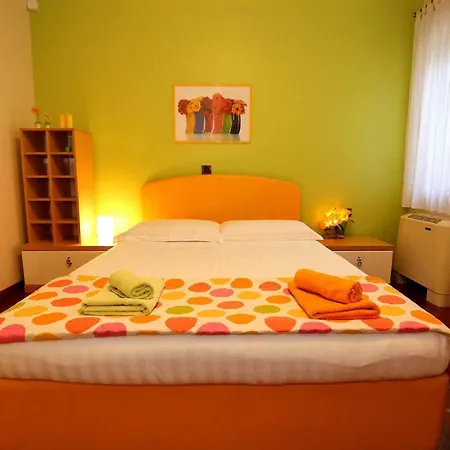 וילה 5* Seaview Clara For 12+ Guests,