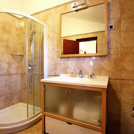 וילה 5* Seaview Clara For 12+ Guests,