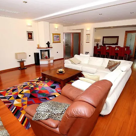 5* Seaview Clara For 12+ Guests,