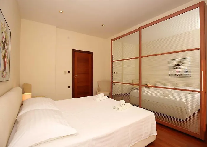 Vila 5* Seaview Clara For 12+ Guests, *
