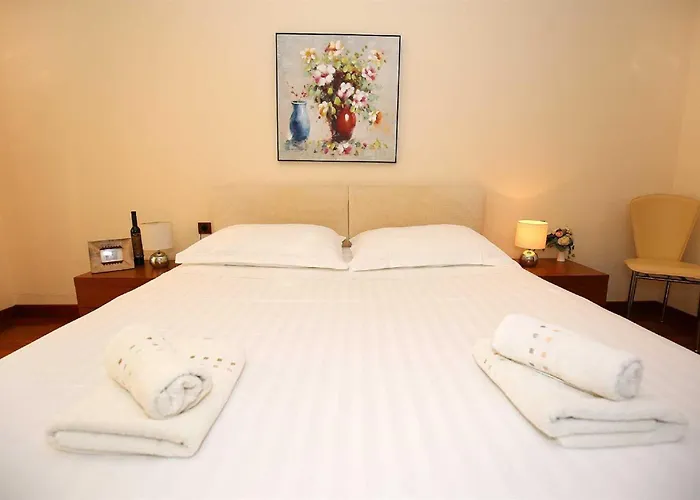 Vila 5* Seaview Clara For 12+ Guests, *