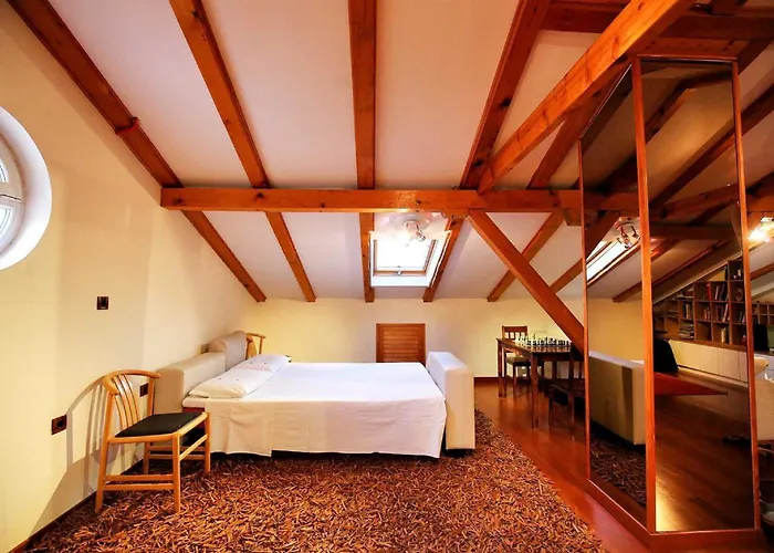 5* Seaview Clara For 12+ Guests,