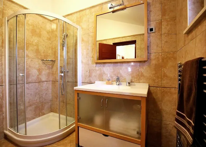 Vila 5* Seaview Clara For 12+ Guests,