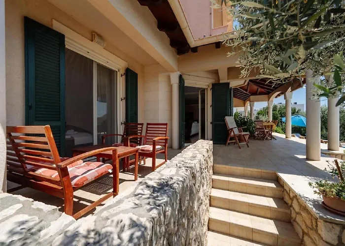 5* Seaview Clara For 12+ Guests, * Kožino